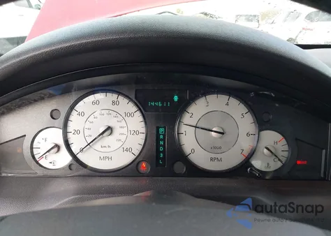 2008 Chrysler 300 Touring из США, поврежденный, VIN 2C3KA53G48H211970